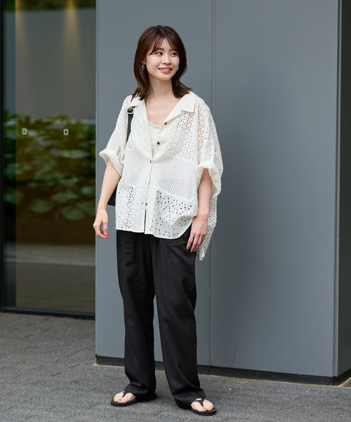 FRAMeWORK（フレームワーク）の「カットワーク刺繍半袖シャツ（シャツ