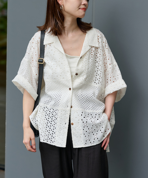 FRAMeWORK（フレームワーク）の「カットワーク刺繍半袖シャツ（シャツ