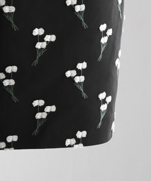 LOEFF（ロエフ）の「＜LOEFF＞ワタスゲ ジャカード コクーン スカート