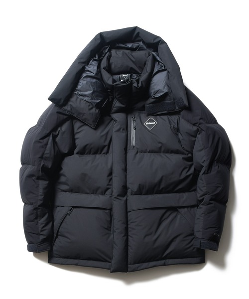 F.C.Real Bristol（エフシーレアルブリストル）の「TOUR DOWN PARKA