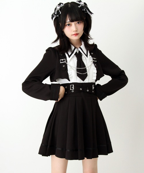 ジャケット風チェーンネクタイベルトプリーツワンピース（ワンピース