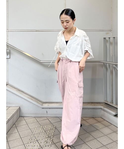 Ungrid（アングリッド）の「ナイロン混ミリタリールーズパンツ（カーゴ