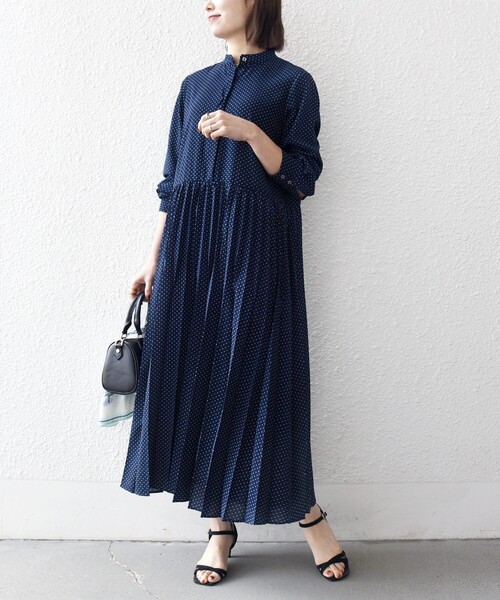 SHIPS any:〈手洗い可能〉ドット バンドカラー プリーツ ロング