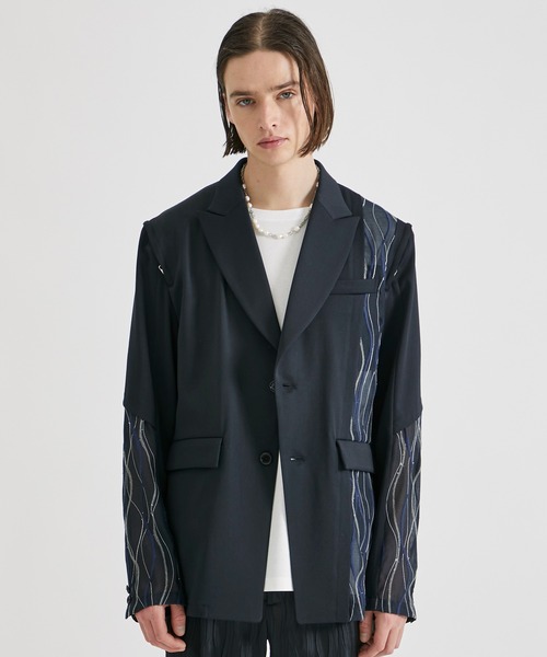 UNITED TOKYO（ユナイテッドトウキョウ）の「エンブロイダリーシアー