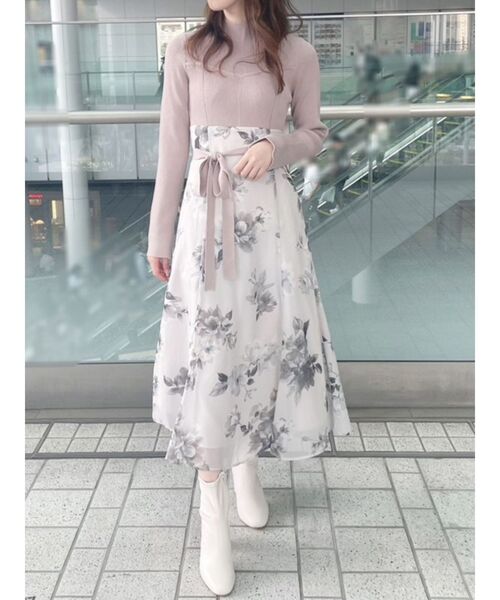 MERCURYDUO（マーキュリーデュオ）の「フラワードッキングロング