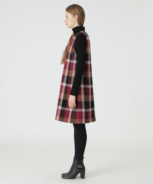 BLUE LABEL CRESTBRIDGE（ブルーレーベルクレストブリッジ）の