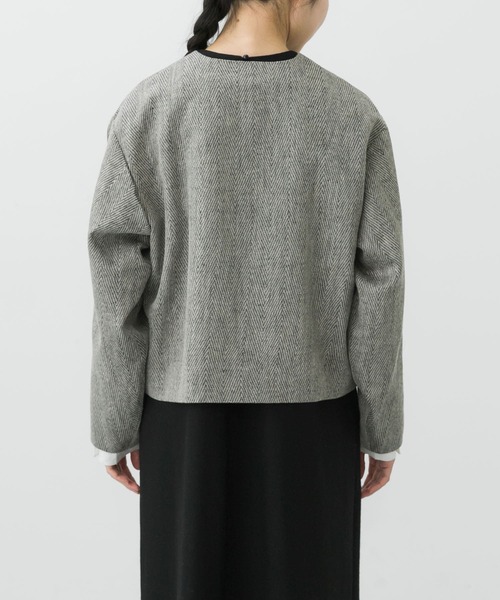 かぐれ（カグレ）の「リネンヘリンボンノーカラージャケット（ノー