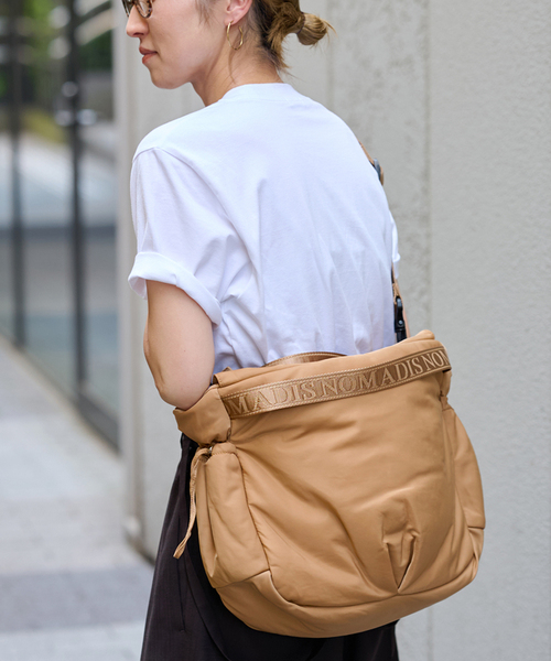 FRAMeWORK（フレームワーク）の「NOMADIS/ノマディス 別注BASQUE M SLD