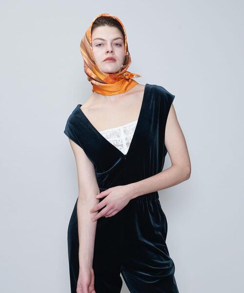 6（ロク）の「＜6(ROKU)＞ベロア Vネック オールインワン（つなぎ