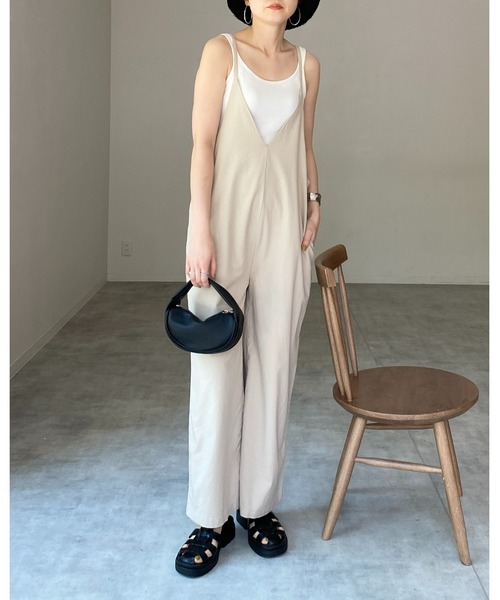 セール】リネンコットン深Vネックオールインワンサロペット