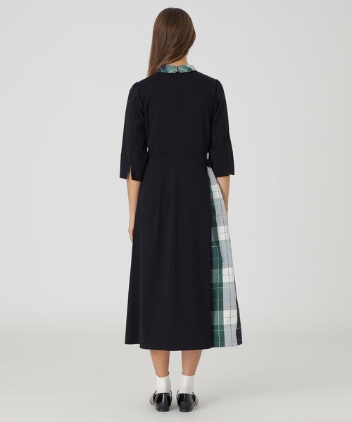 BLUE LABEL CRESTBRIDGE（ブルーレーベルクレストブリッジ）の