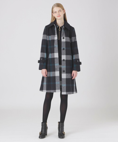 BLUE LABEL CRESTBRIDGE（ブルーレーベルクレストブリッジ）の