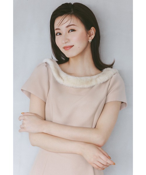 CELFORD（セルフォード）の「ファーカラーフィットアンドフレアー