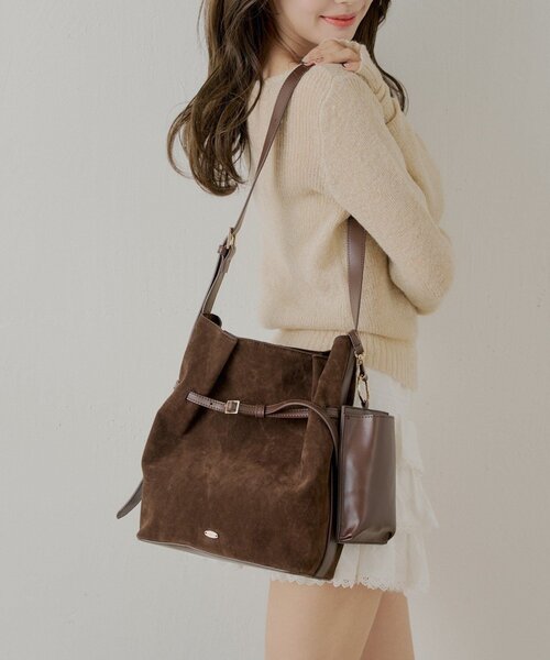 スマホポーチ付きベルトデザインショルダーバッグ（ショルダーバッグ