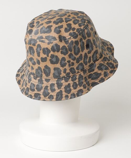 adidas（アディダス）の「レオパード バケットハット / レオパード