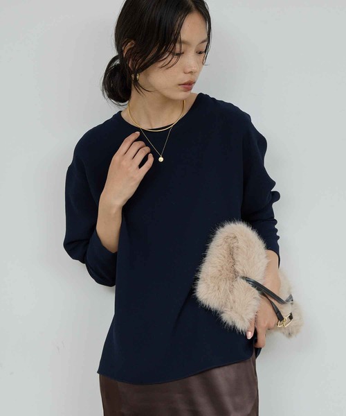 ジャケットやカーデのインナーに！】バックスリットブラウスT（シャツ