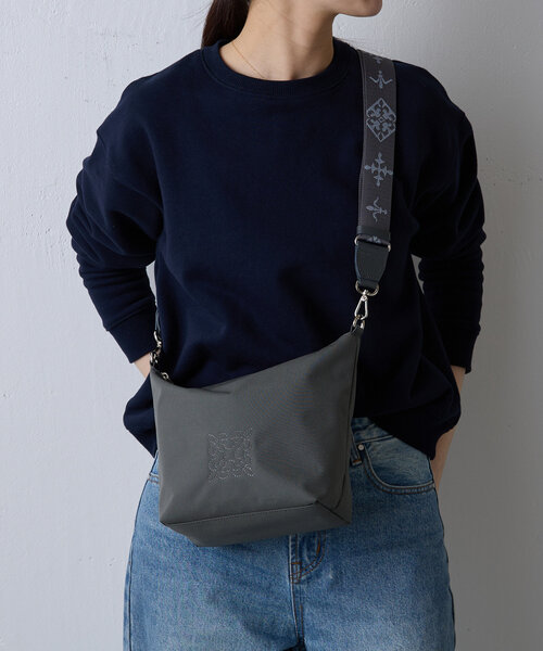 コーデュラナイロン2WAYシンプルショルダーバッグ（ショルダーバッグ