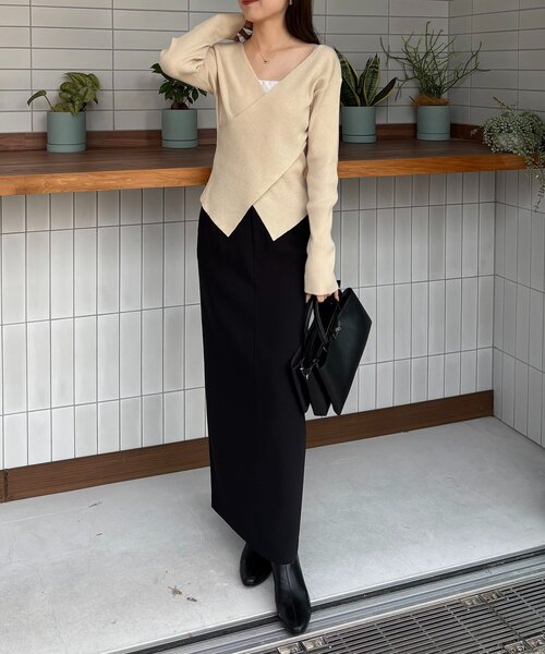 新色/ライトベージュ・グレー】クロスVネックニット（ニット/セーター