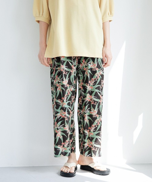 LEPSIM（レプシィム）の「アソートプリントイージーパンツ 273836