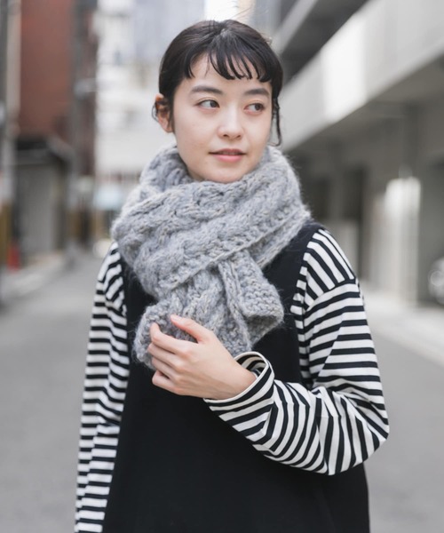 かぐれ（カグレ）の「スリアルパカウールマフラー（マフラー）」 - WEAR