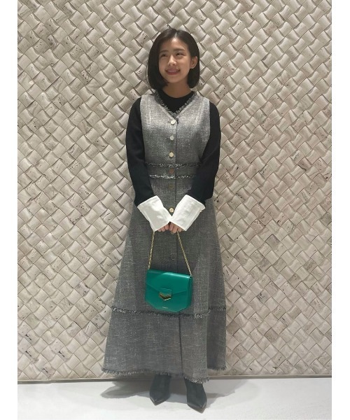 allureville（アルアバイル）の「ノンウールツイードフリンジフレア