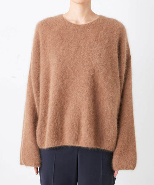 Whim Gazette（ウィムガゼット）の「ファーニットクルーネックプル