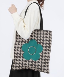 MARY QUANT｜マリークワントのトートバッグ（花柄・ボタニカル柄）通販