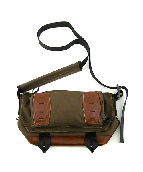 PORTER（ポーター）の「PORTER WILDERNESS CYCLE MESSENGER BAG SMALL