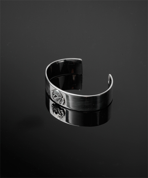 NANO universe（ナノユニバース）の「BLACKBOOTS（ブラックブーツ