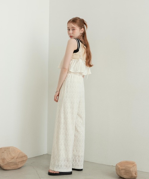 hinari（ヒナリ）の「総レースキャミロンパース（サロペット