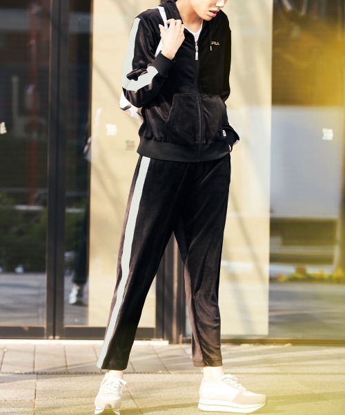 FILA（フィラ）の「＜FILA／フィラ＞ベロア素材サイドライン