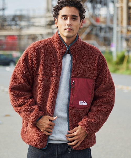 FIRST DOWN（ファーストダウン）の「ボア フリースジャケット