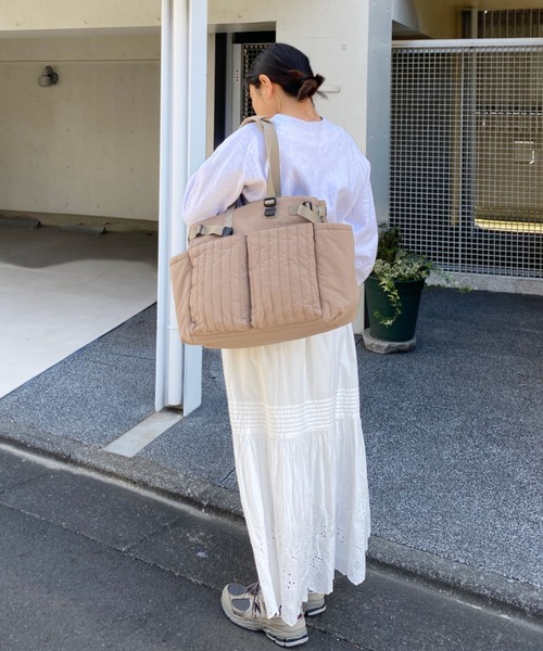 ○【洗濯機洗い可能】キルティングショルダートートバッグ（ショルダー