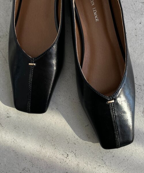 CAPRICIEUX LE'MAGE（カプリシューレマージュ）の「スクエアステッチ