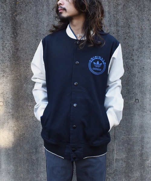 adidas（アディダス）の「メンズ アディダス ニゴー サテンスタジャン