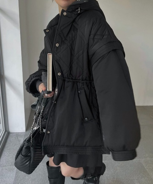 WILLFULLY（ウィルフリー）の「poncho deformation panel quilting