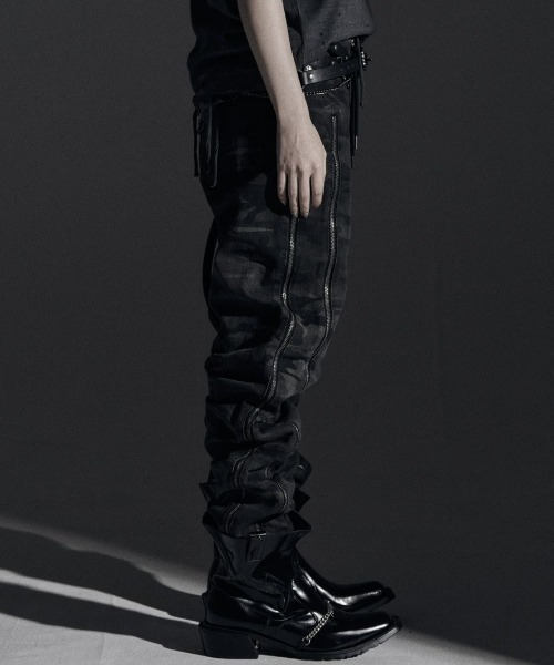 ROSEN KREUZ（ローゼンクロイツ）の「【Rosen Kreuz】ZIP WIDE BAGGY