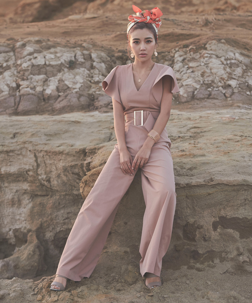 EIMY ISTOIRE（エイミーイストワール）の「ビッグバックルベルト