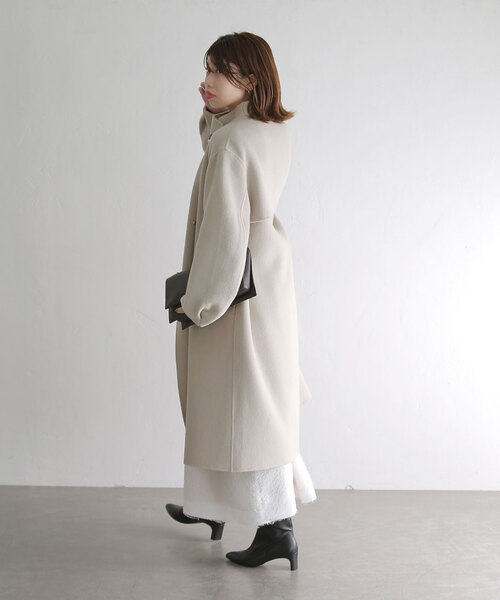 La TOTALITE（ラトータリテ）の「リバーハイネックロングコート