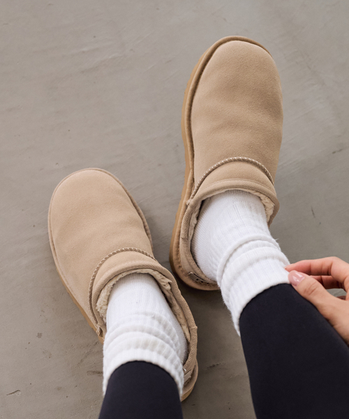 ≪追加≫UGG/アグ CLASSIC SLIPPER 4（その他シューズ）｜FRAMeWORK