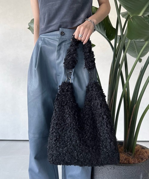 musubore（ムスボレ）の「クレーンファーバッグ（ハンドバッグ）」 - WEAR