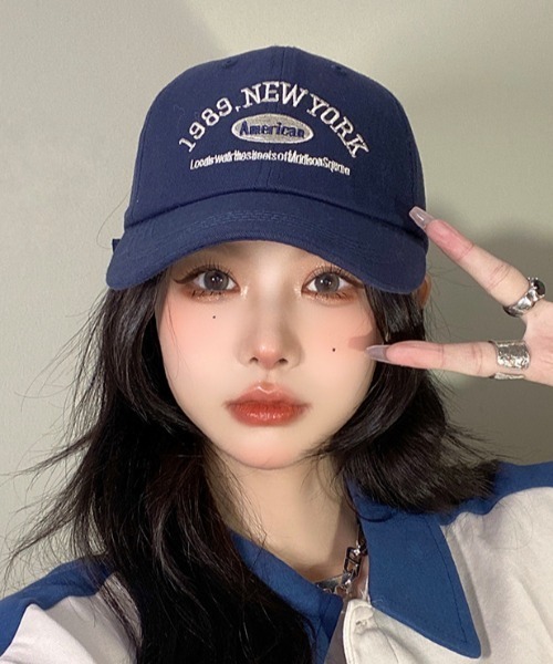 MANGROVE（マングローブ）の「1989ロゴ刺繍キャップ（キャップ