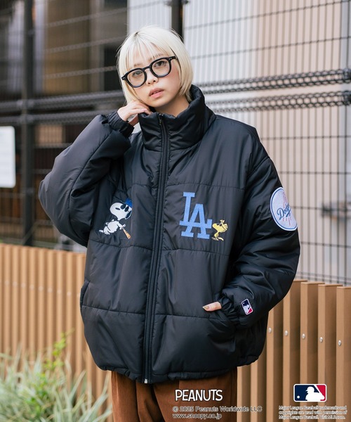 PEANUTS×MLB】オリジナルデザイン スタンドナイロンパファージャケット