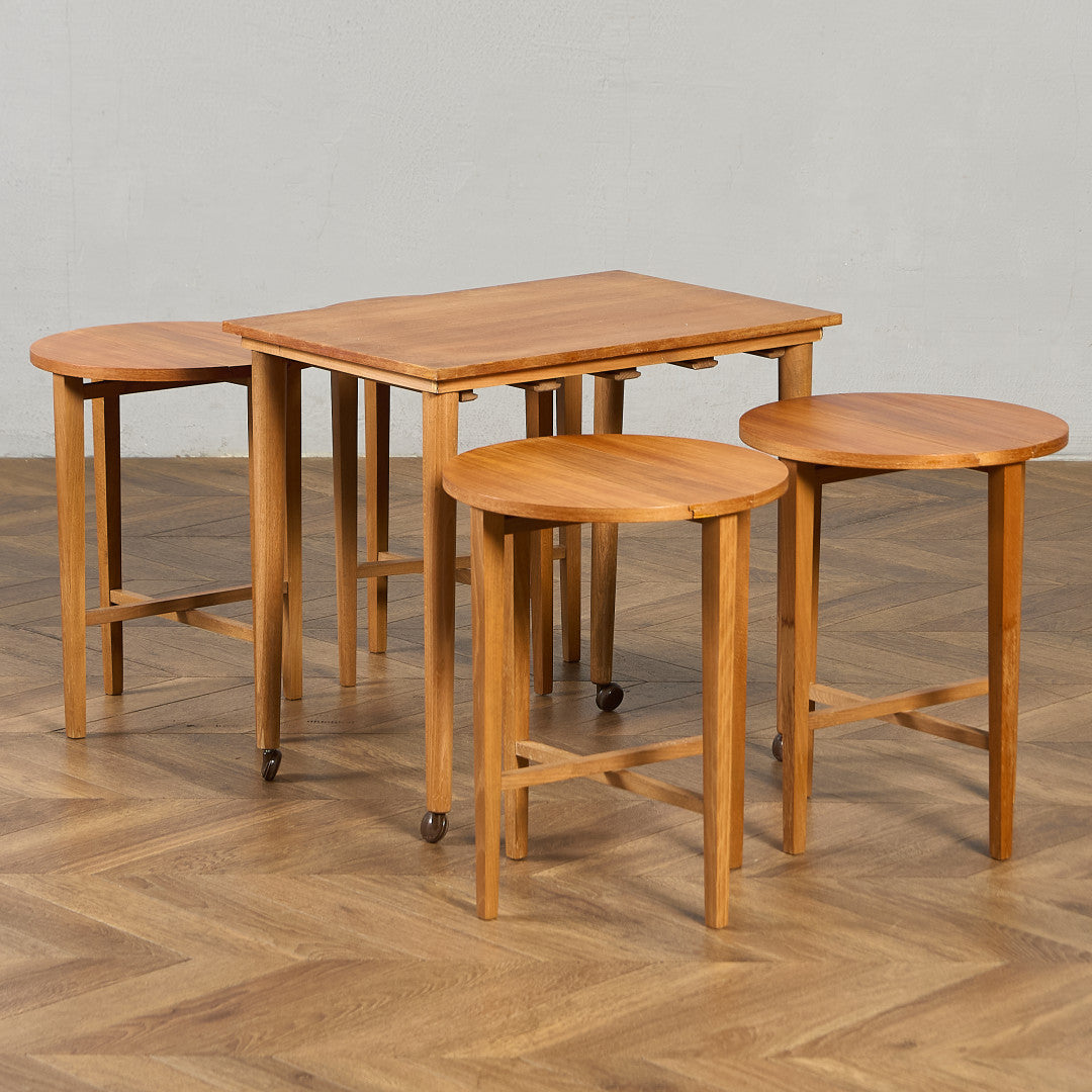 ネストテーブル | camori ヴィンテージ家具・北欧インテリアの通販サイト