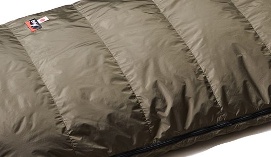 ナンガから封筒型のダウン寝袋「オーロラスクエアフット 800STD」登場