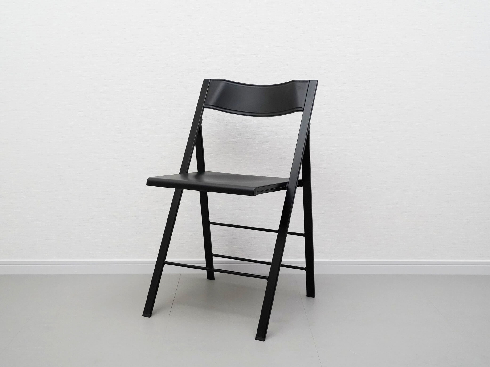 ポケットチェア ブラック アーメット ロビー・カンタルッティ 中古