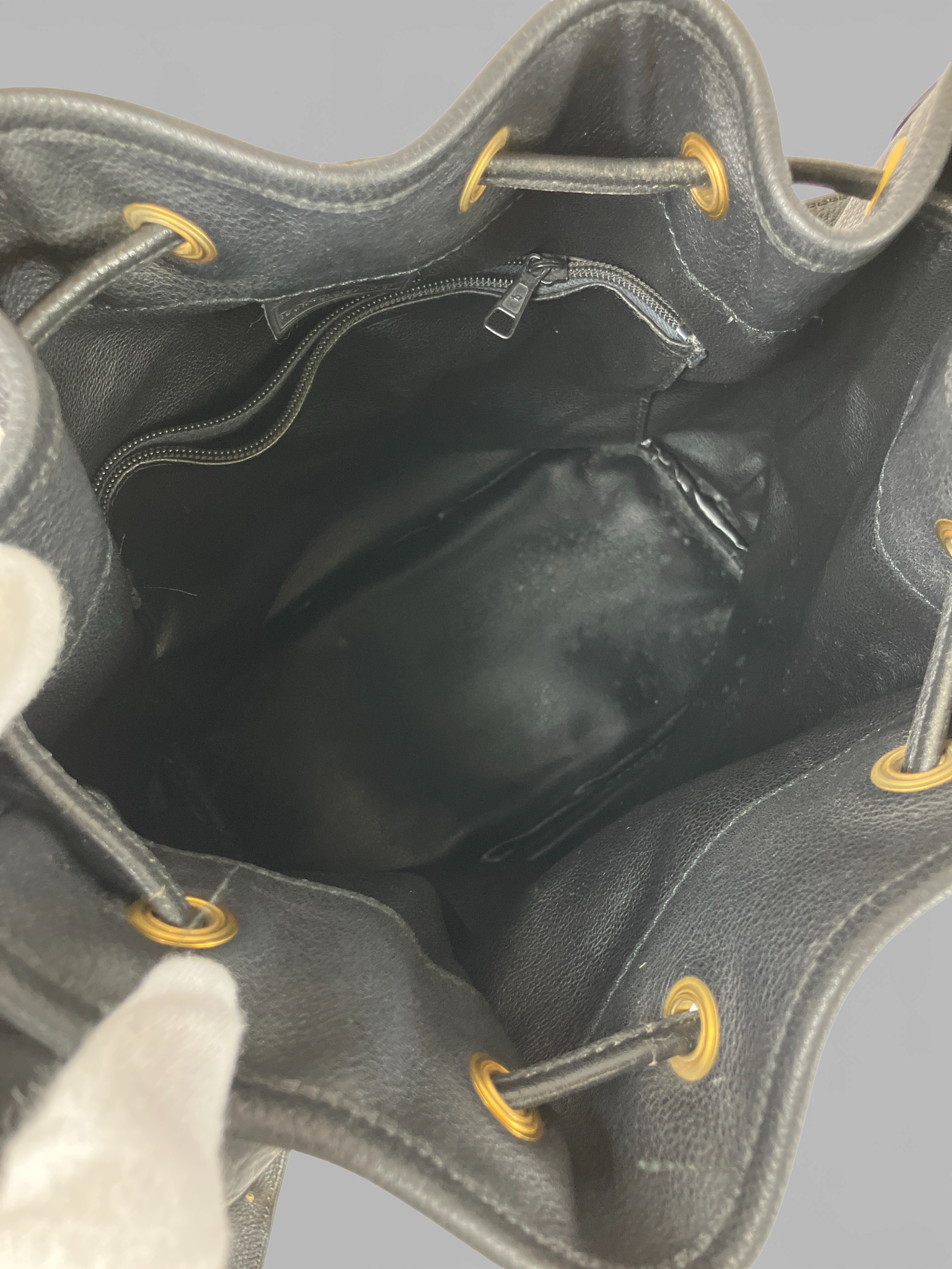 LONGCHAMP ロンシャン ショルダーバッグ 巾着 レザー ブラック