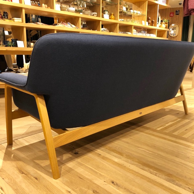 そばに置きたい家具 －天童木工 Centro Sofa－｜BEAMS JAPAN（ビームス