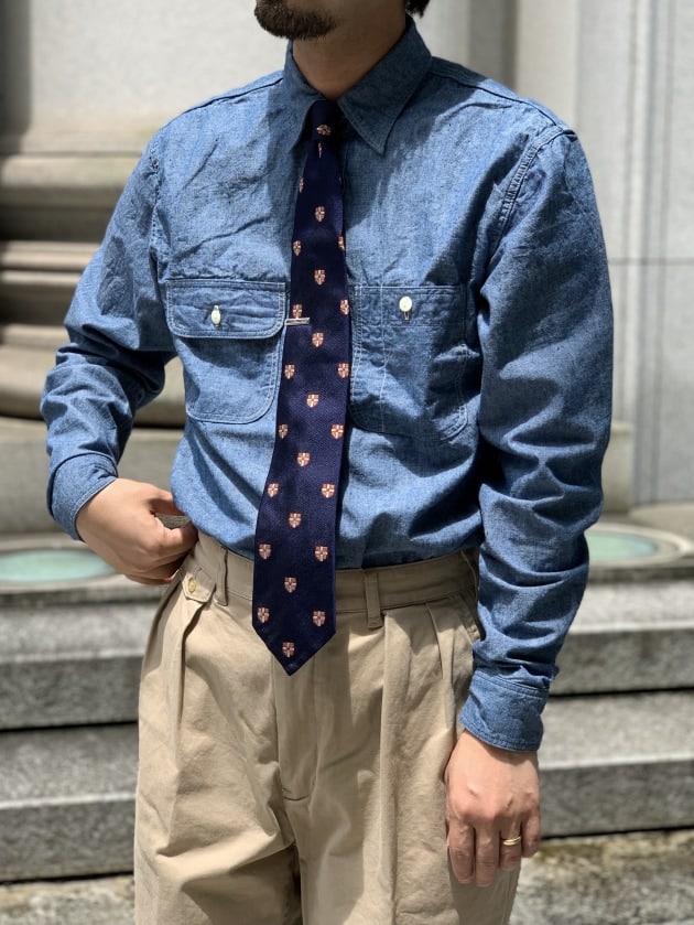 Work or Dress? ～KENNETH FIELD Chambray Shirts～｜BEAMS PLUS