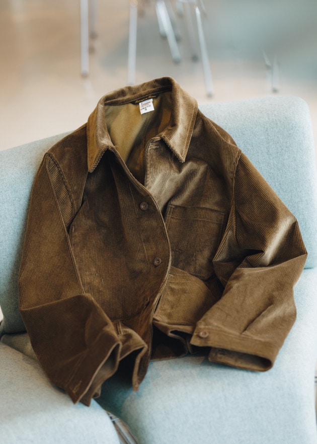 先見せエーダブ〜〈LE LABOUREUR〉コーデュロイカバーオール〜｜BEAMS